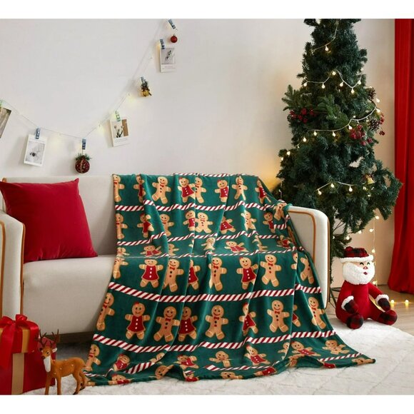 Holiday Time Gingerbread Velvet Christmas Plush Throw Blanket 50" x 60" - Picture 2 of 9